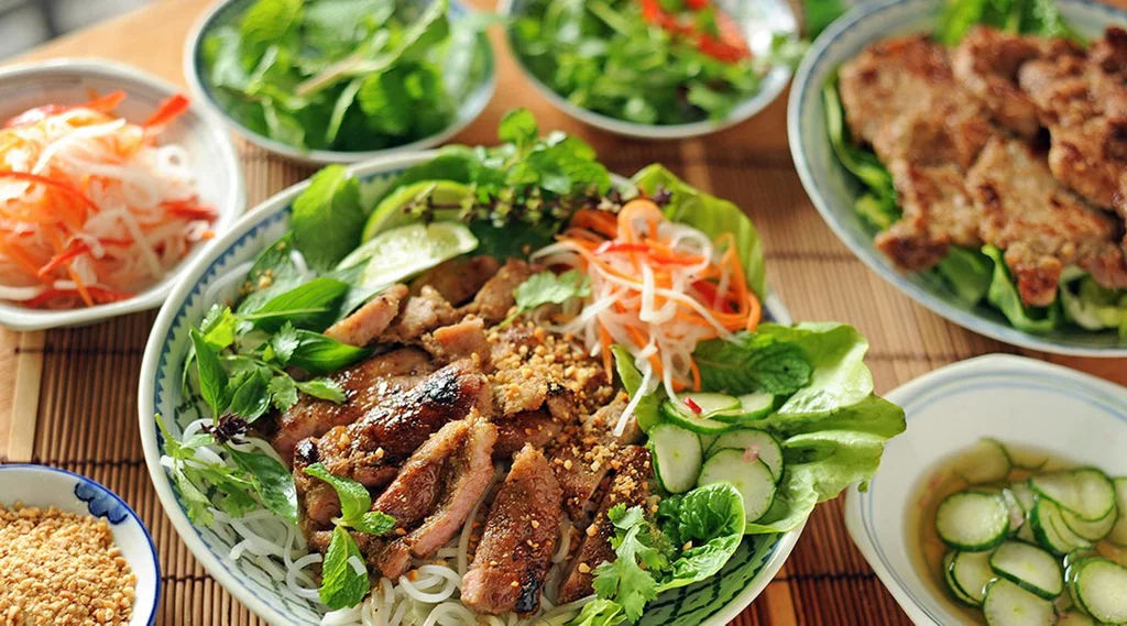 Món ăn ngon Việt Nam
